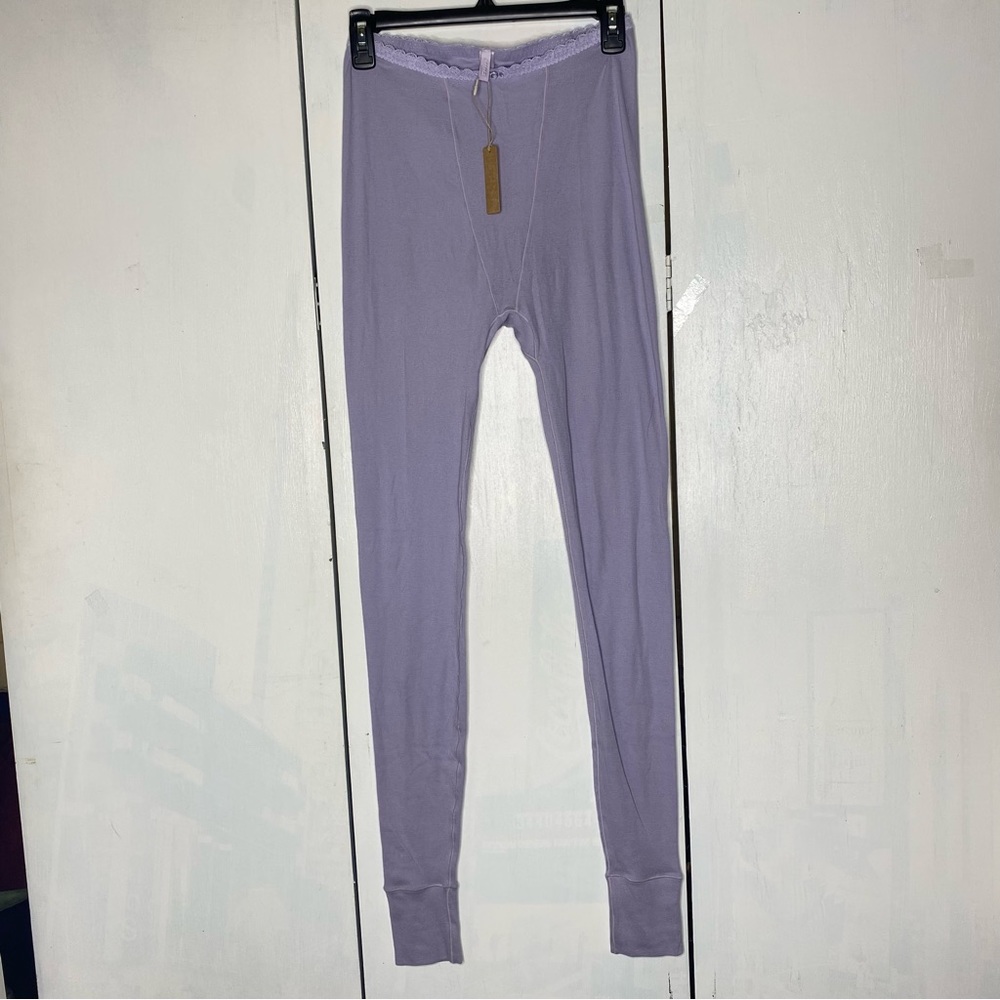 SKIMS Lace Pointelle Legging in Lavender NEW with tags - Picture 3 of 8